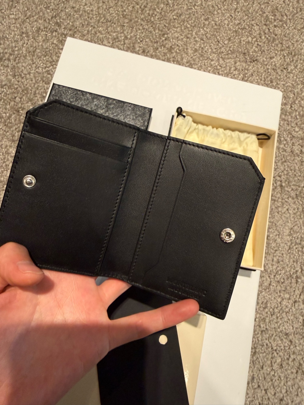 BNIB Montblanc Meisterstück Black Leather
Mini Wallet/ Full Set - Picture 7 of 14